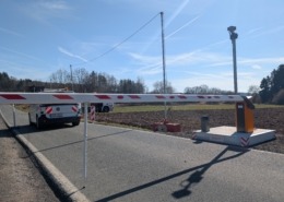 Mobile Schranke mit Nummernschilderkennung Baustelle